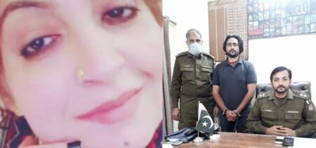Lahore Actress Brutally Murdered By Son In the Name of "Honor"