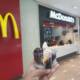Ab Aisa Kia Agaya McDonald’s pe?