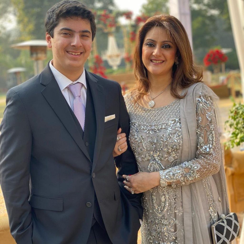 naumaan and wife