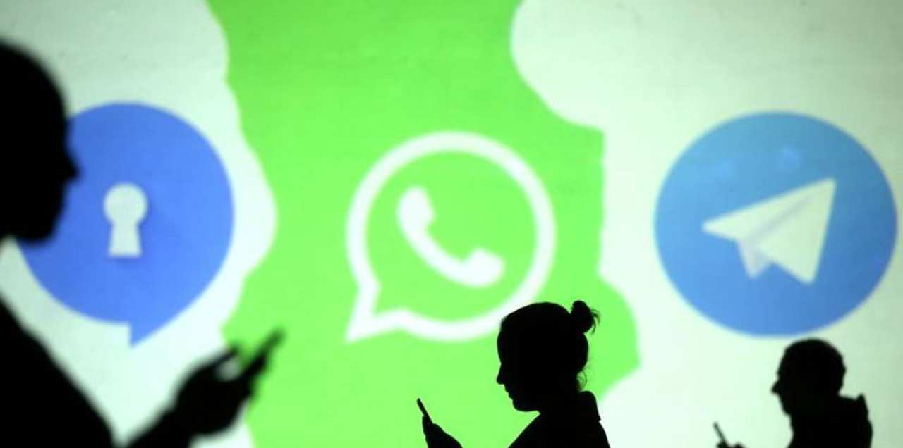 Signal Telegram WhatsApp