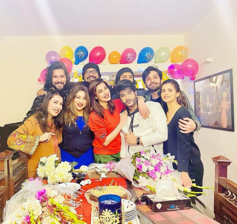 mehwish hayat birthday bash