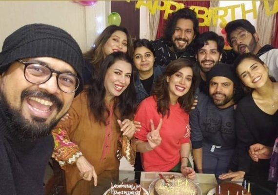 mehwish hayat birthday friends