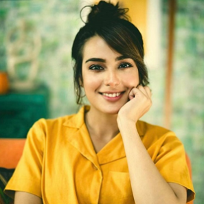 iqra aziz