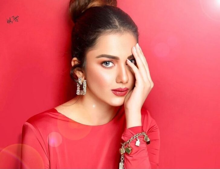 pictures in red shoot