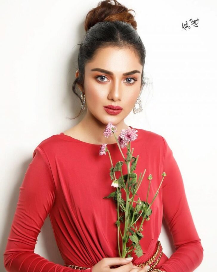 red shoot pics tuba