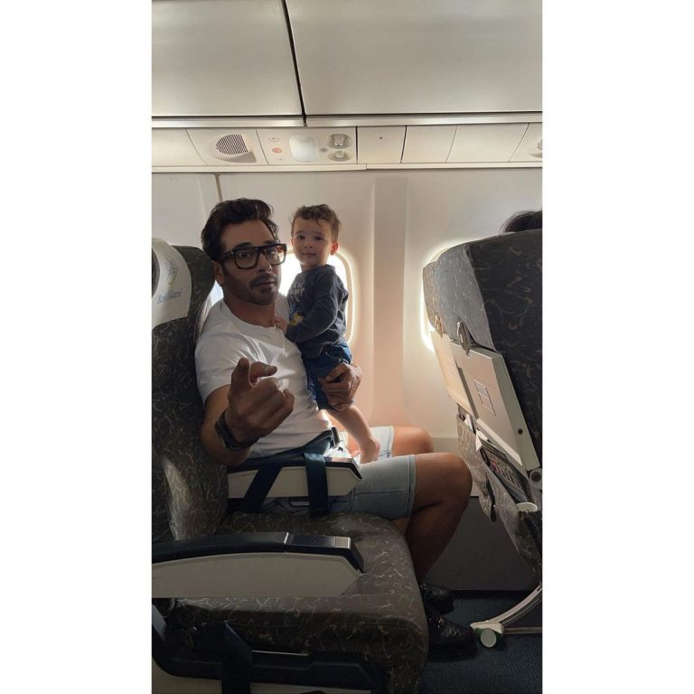 faysal qureshi plane
