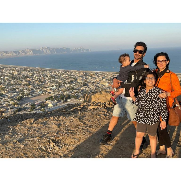 faysal family gwadar trip