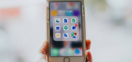 how to share Google Calendar