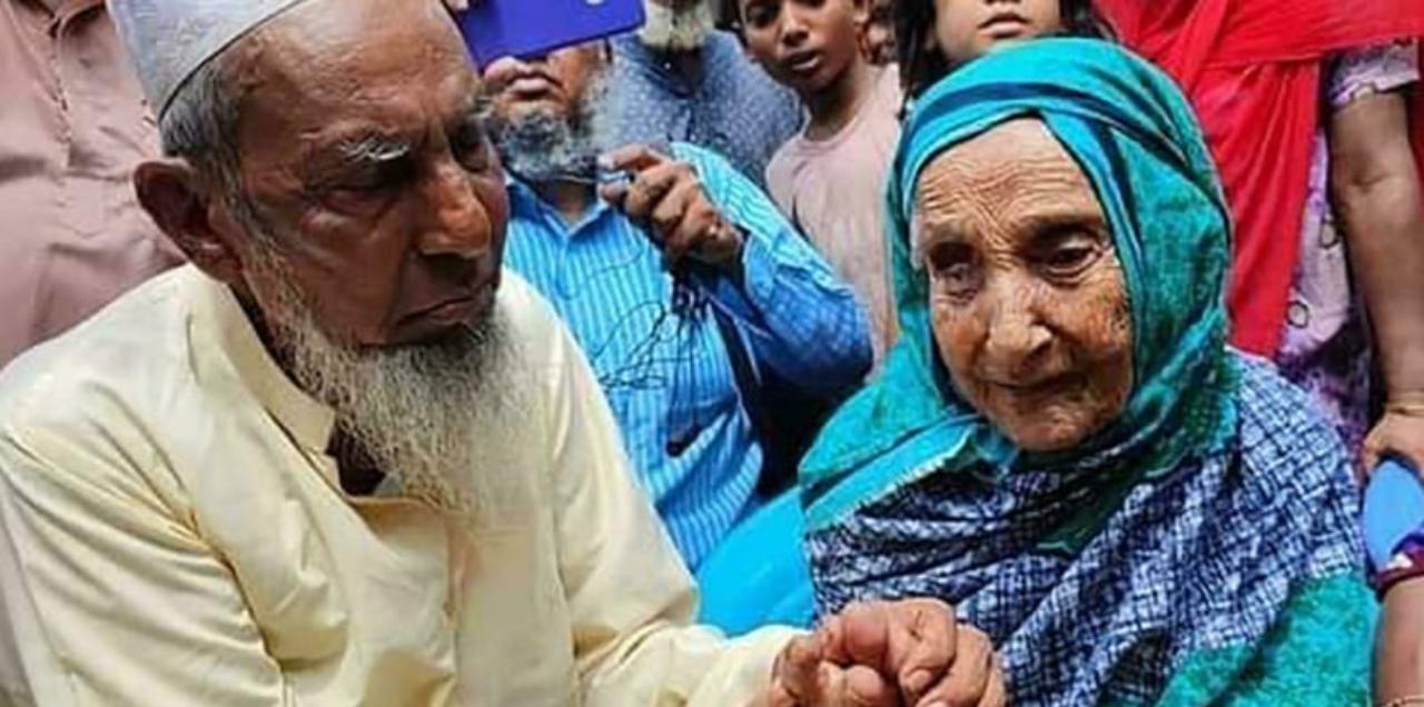 facebook Reunites man Mother