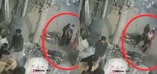 faisalabad women stripped themselves