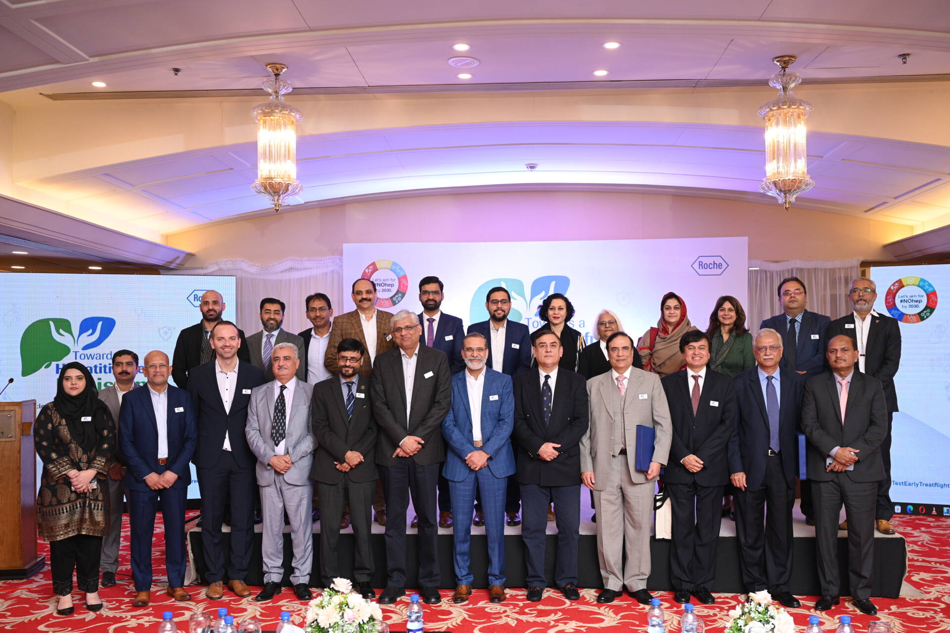 ROCHE DIAGNOSTICS PAKISTAN LEADS THE DIALOGUE ON ERADICATING HEPATITIS C FROM PAKISTAN