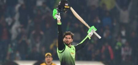 Lahore Qalandars Beat Peshawar Zalmi