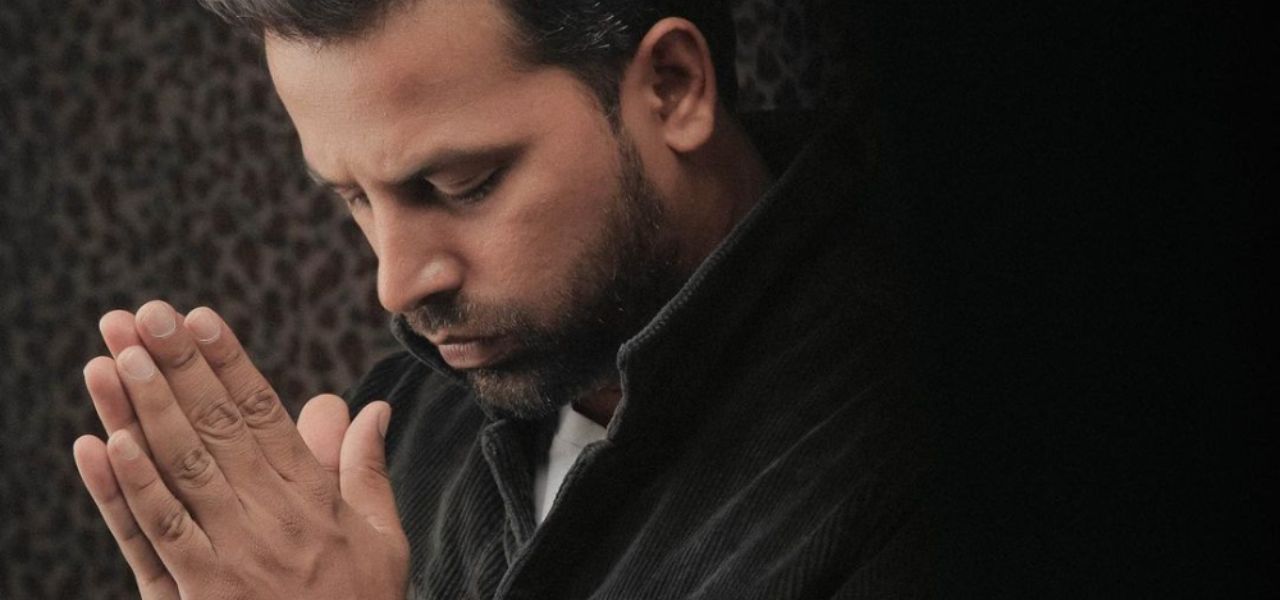 Pakistani Hindu Director Parmesh Adiwal Converts to Islam and Performs Umrah