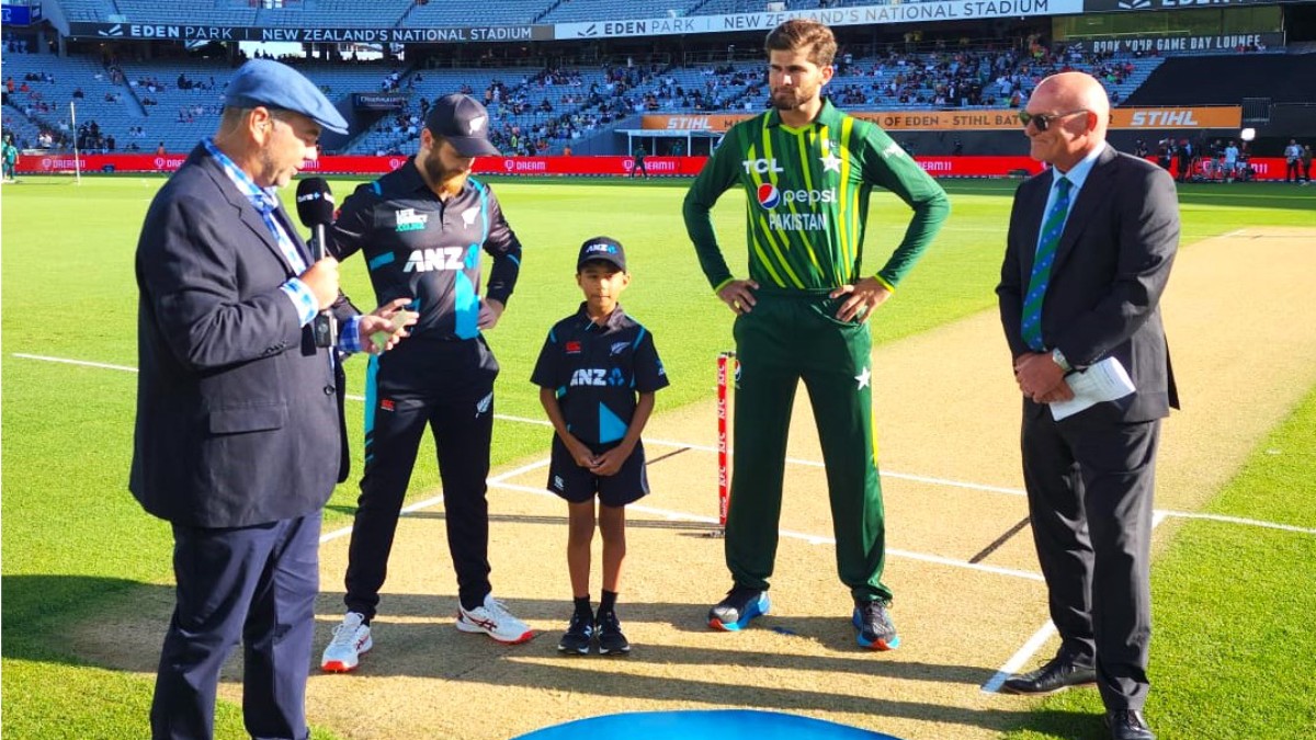New Zealand defeat pakistan in t20