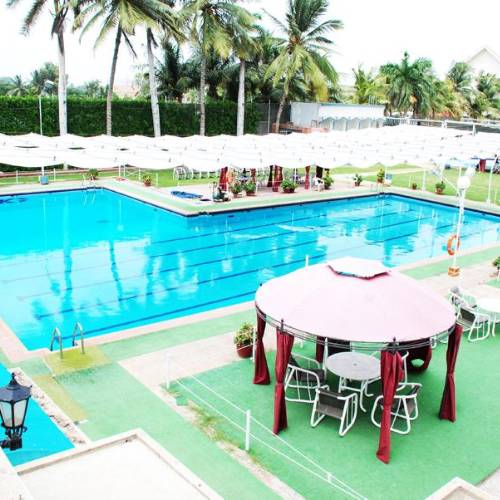 List Of 7 Best Swimming Pools In Karachi 2024