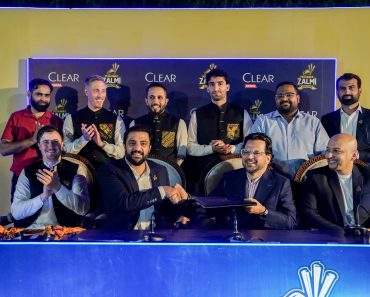 CLEAR MEN's x Peshawar Zalmi When there's nothing to hide, it's showtime